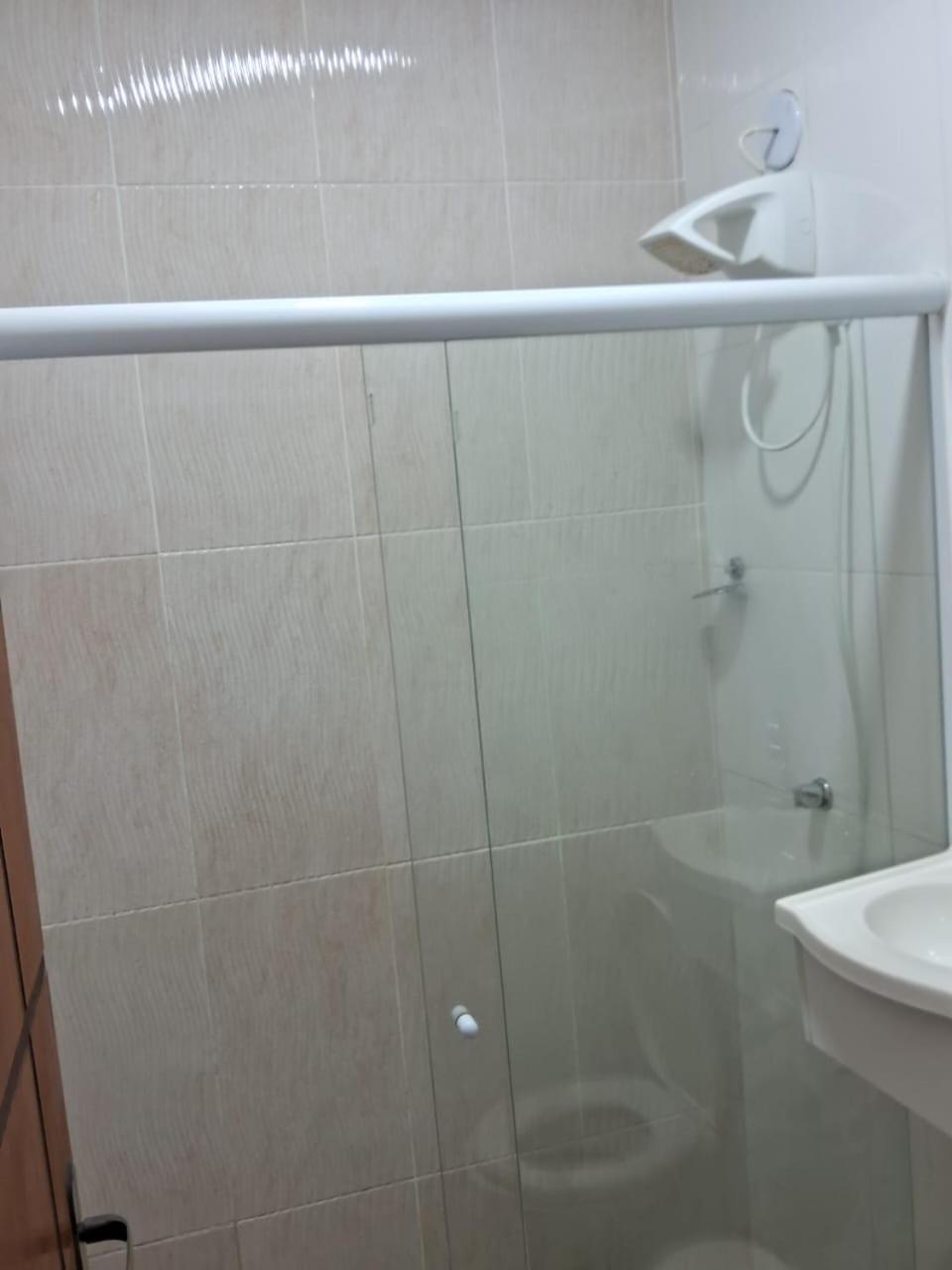 Em Barra De Guaratiba De Frente P A Estrada, Proximo Da Apartamento Río de Janeiro