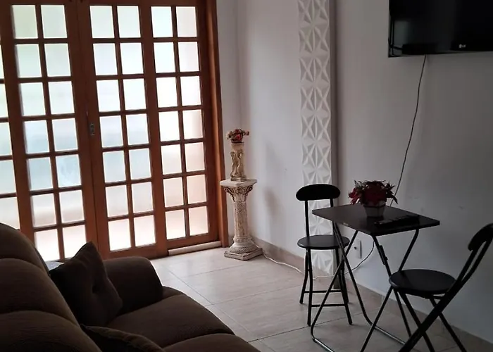 Apartamento Em Barra De Guaratiba De Frente P A Estrada, Proximo Da Praia