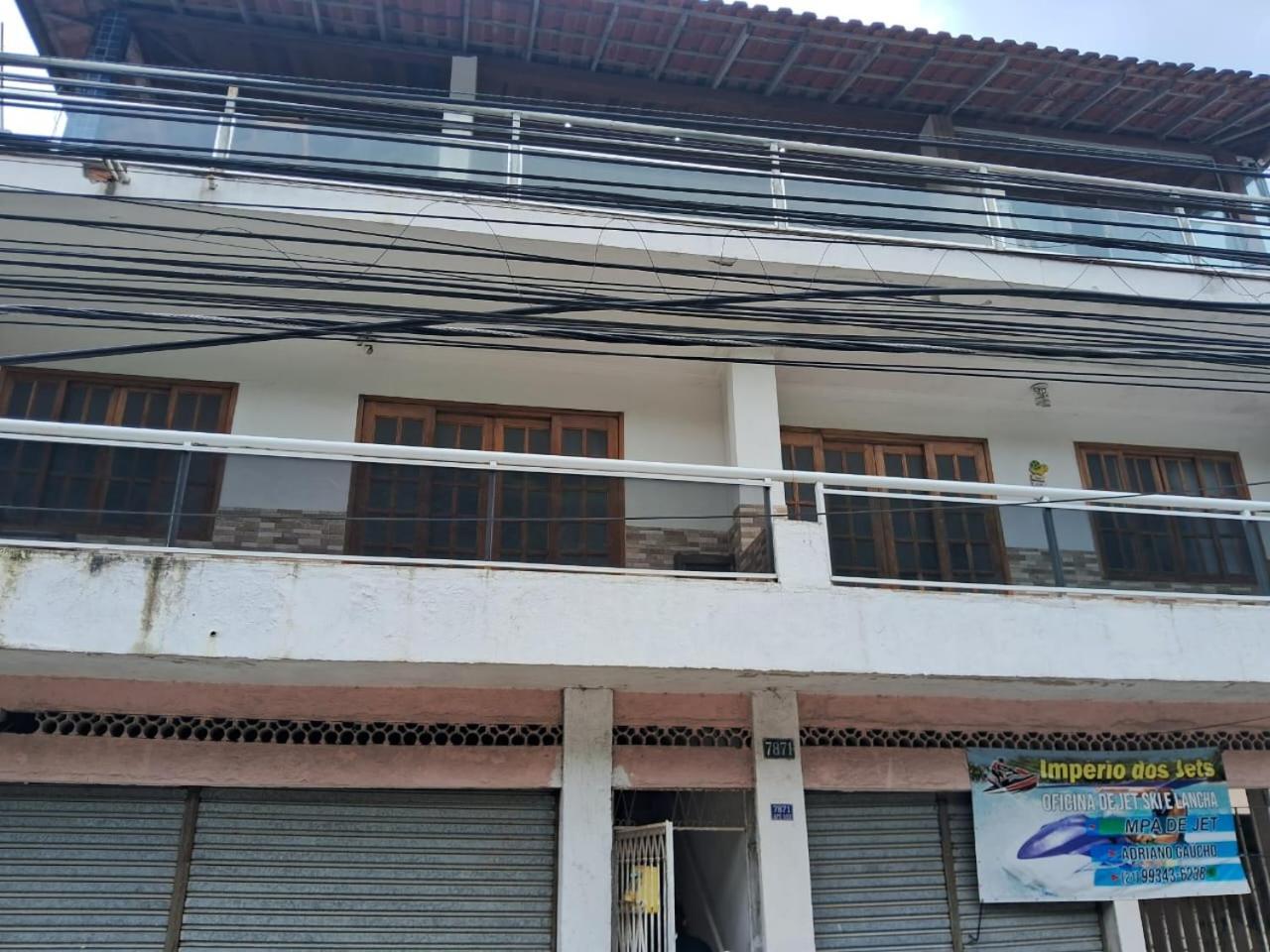 Em Barra De Guaratiba De Frente P A Estrada, Proximo Da Apartamento *